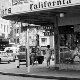 Fascia Image - Kellett Street at the corner of Bayswater Road Potts Point, 1962