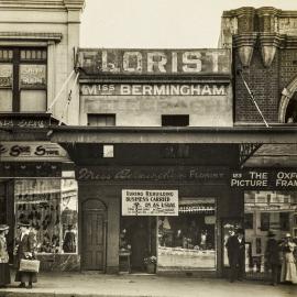 Site Fence Image - Oxford Street near Crown Street Darlinghurst, 1918