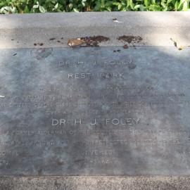 Plaque Dr H.J. Foley, Rest Park, Glebe Point Road, Glebe, 2018