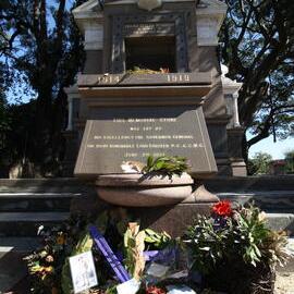 Wreaths laid at Glebe War Memorial, Glebe Point Road, Glebe, 2015