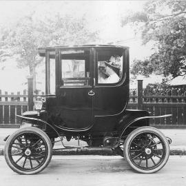 Electric motor car for purchase by Council