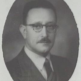 Portrait of City Health Officer Philip Gilbert, Municipal Council of Sydney, 1942