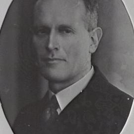 Portrait of Alderman and Lord Mayor William Neville Harding, Municipal Council of Sydney, 1935