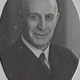 Portrait of Alderman and Lord Mayor Ernest Samuel Marks, Municipal Council of Sydney, 1935