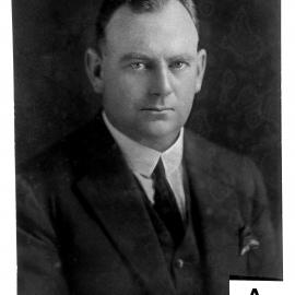 Portrait of Deputy Town Clerk Roy Hendy, Municipal Council of Sydney, 1925