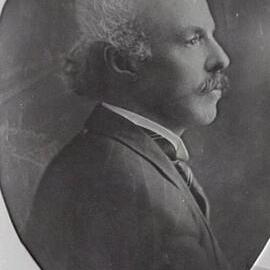 Portrait of City Organist Ernest Truman, Municipal Council of Sydney, 1925