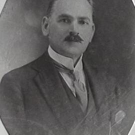 Portrait of City Assessor and Resumption Valuer F Baird, Municipal Council of Sydney, 1925