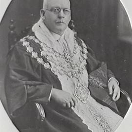 Portrait of Alderman and Lord Mayor David Gilpin, Municipal Council of Sydney, 1923