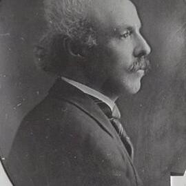 Portrait of City Organist Ernest Truman, Municipal Council of Sydney, 1922