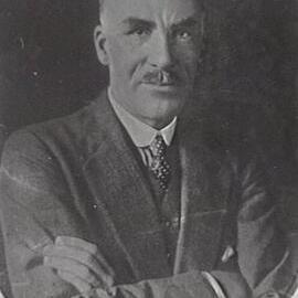 Portrait of HR Forbes Mackay, Electricity Department GM, Municipal Council of Sydney, 1925