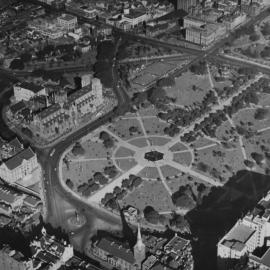 Aerial view of Sydney, showing Hyde Park North, Cook and Phillip Parks, 1937