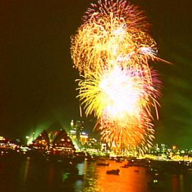 Fireworks over Sydney Opera House, Australia Day, 1988
