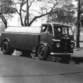 Leyland street flusher vehicle