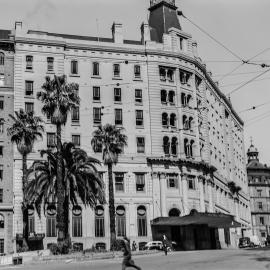 Hotel Metropole, 8-18 Bent Street Sydney, 1940s