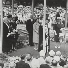 HM Queen Elizabeth II and the official party