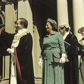 HM Queen Elizabeth II at the Town Hall