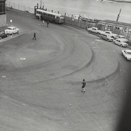 Circular Quay east, intersection of Macquarie St