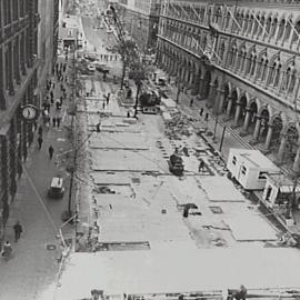 Martin Place plaza: stage 1 under construction. The newspaper kiosk survives in R foreground.