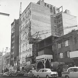 Macquarie St showing construction of Mena House