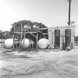 Fuel tanks