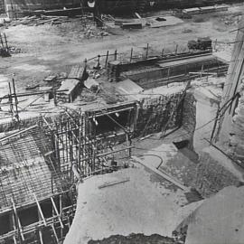Construction of Cahill Expressway