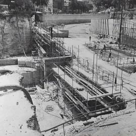 Construction of Cahill Expressway