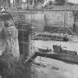 Construction of Cahill Expressway