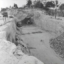 Construction of Cahill Expressway