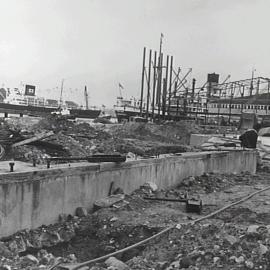 Darling Harbour - MSB Wharf construction