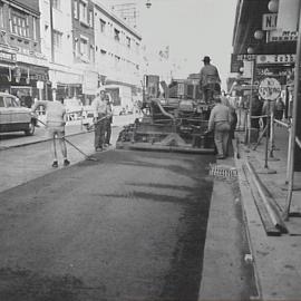 Re-surfacing Darlinghurst Road