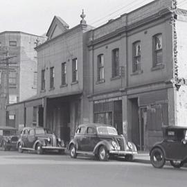 Shops and cars in Shepherd Street