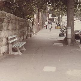 Greenknowe Avenue