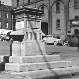 Hordern Monument in Pyrmont, 1954