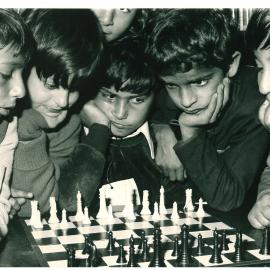 'Migrant children learn chess', Surry Hills Library, 1977