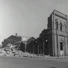 Demolition of 'Sungravure' building