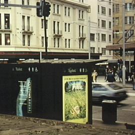 Public Toilets in Hyde Park North
