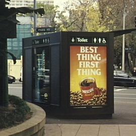 Public Toilets in Hyde Park North