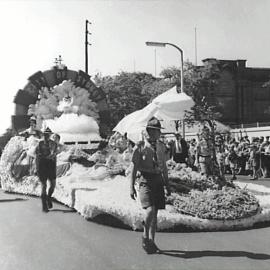 Waratah Spring Festival parade