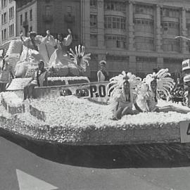 Waratah Spring Festival float