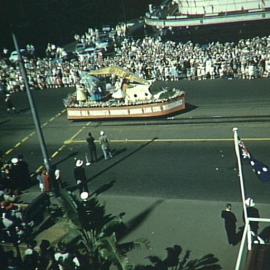 Waratah Spring Festival parade