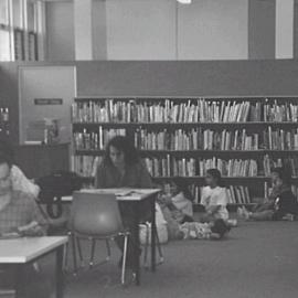 Ultimo Library before closing