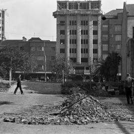 Construction of Fitzroy Gardens, Macleay Street Potts Point, 1939