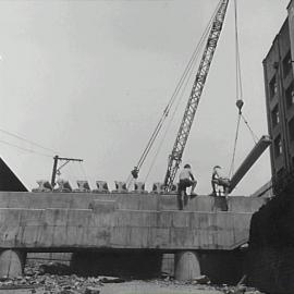 William Henry Street bridge construction