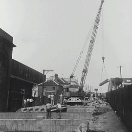 William Henry Street bridge construction