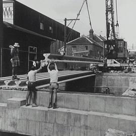 William Henry Street bridge construction