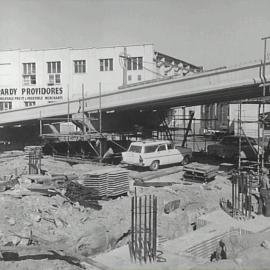 William Henry Street bridge construction