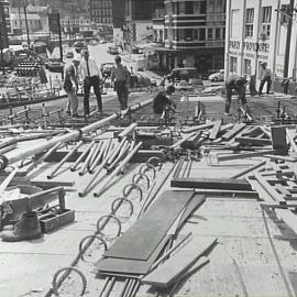 William Henry Street bridge construction