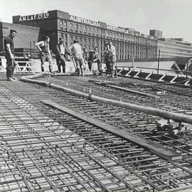 William Henry Street bridge construction