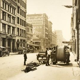 Laying electrical cable in Clarence Street Sydney, circa 1920