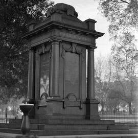 Oddfellows Memorial Fountain, Hyde Park, Park and Elizabeth Streets Sydney, 1954